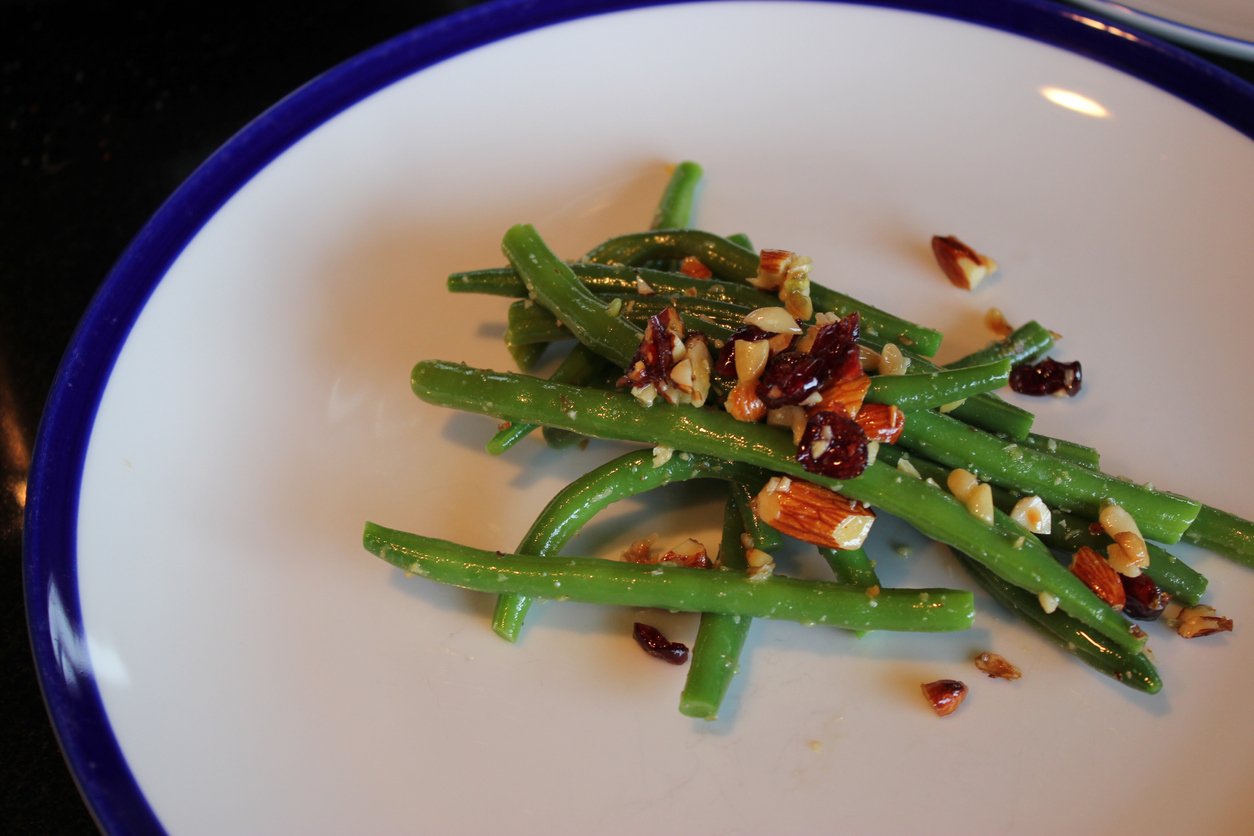 green beans with cranberry